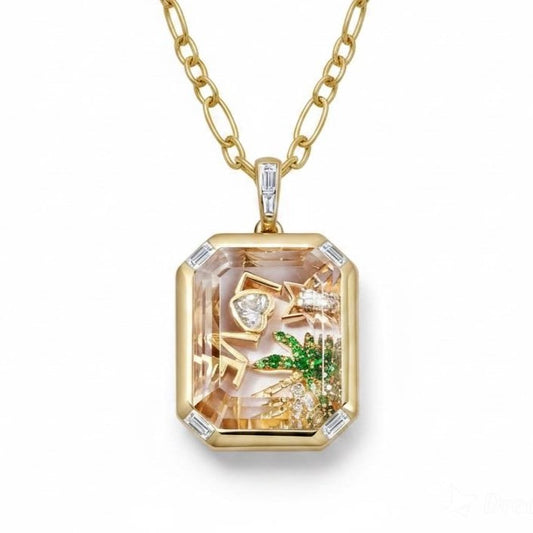 The Corner de Diamant Locket